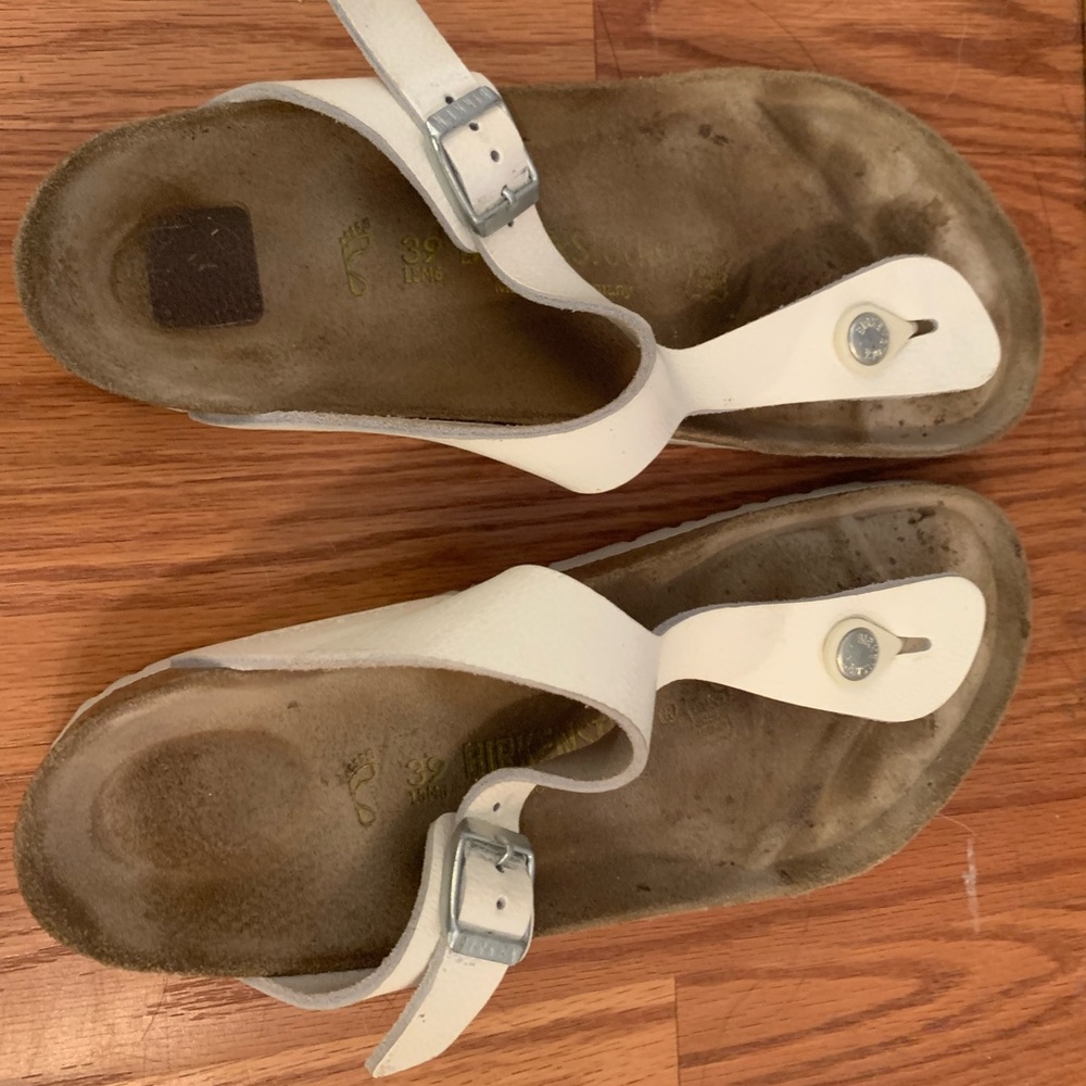 Birkenstock Gizeh sandals, white